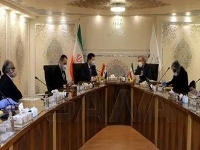 سوریة وإیران تبحثان تعزیز الاستثمارات فی المناطق الحرة