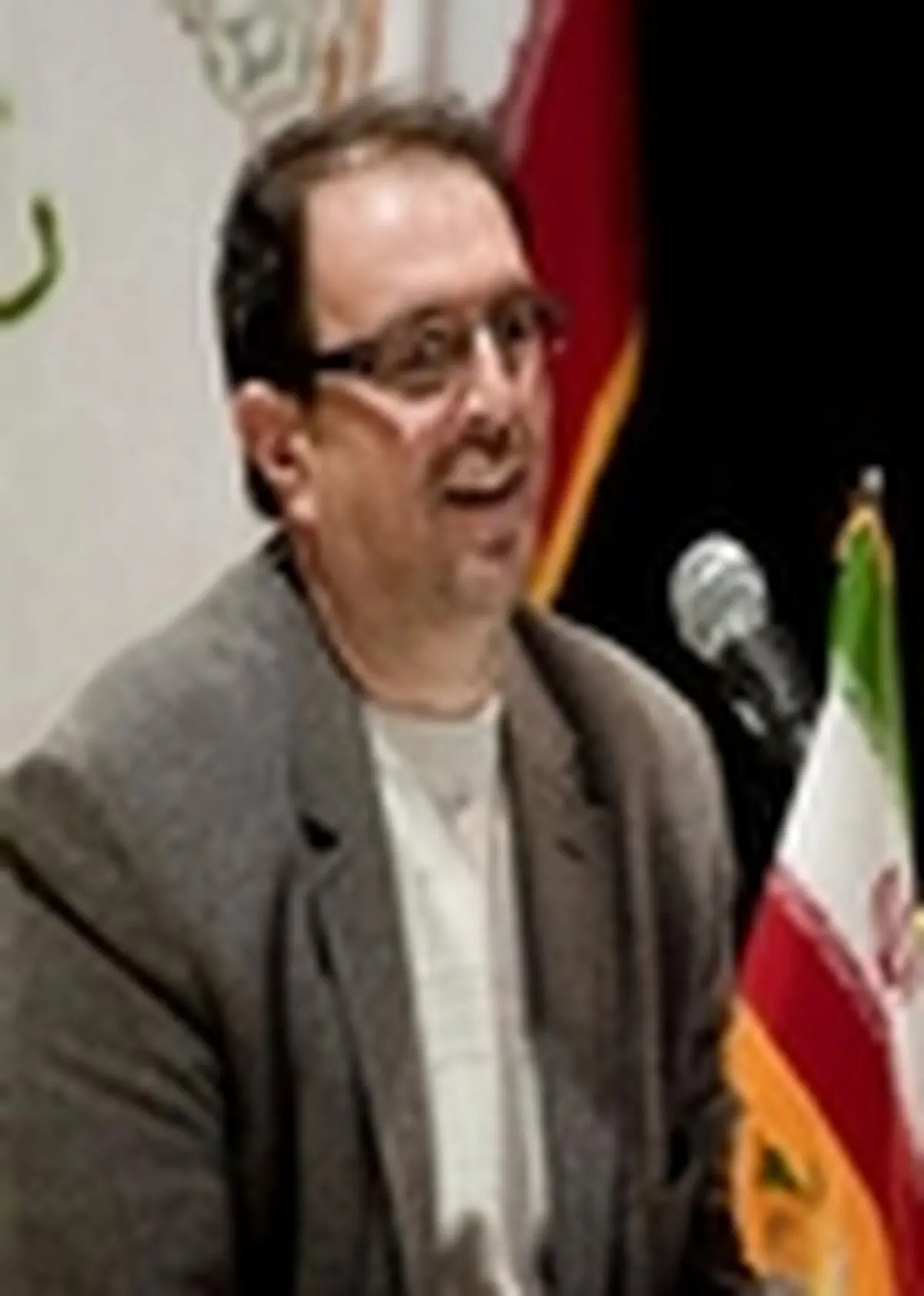 مدیر عامل سازمان فرهنگی هنری شهرداری تبریز برگزیده جایزه ادبی یوسف شناخته شد