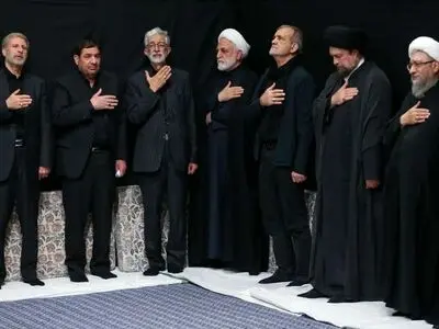 تحلیل فعال رسانه ای اصولگرا از چرایی عدم حضور رهبر انقلاب در مراسم محرم