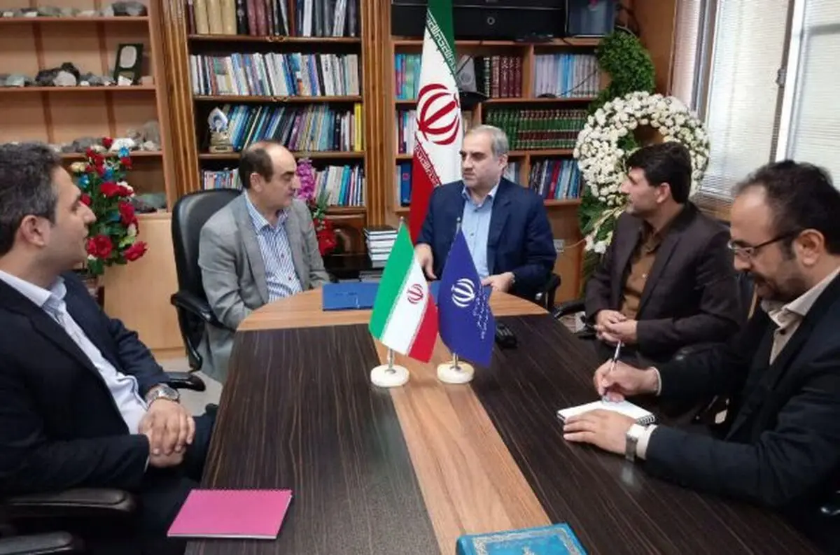 تفاهمنامه ارتقاء همکاری دانشگاه فنی و حرفه ای و سازمان صمت گیلان امضاء شد