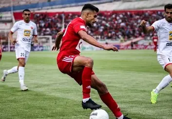 تیکدری: دلم برای توپ و زمین ورزشگاه یادگار لک زده است/ فکر نمی‌کنم شرایط برگزاری ادامه مسابقات فراهم باشد/ کسر قرارداد بازیکنان ایرانی منطقی نیست