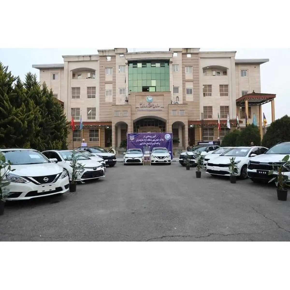 تعرفه واردات خودرو در منطقه آزاد مازندران ۵۰ درصد کمتر از مناطق مجاور است