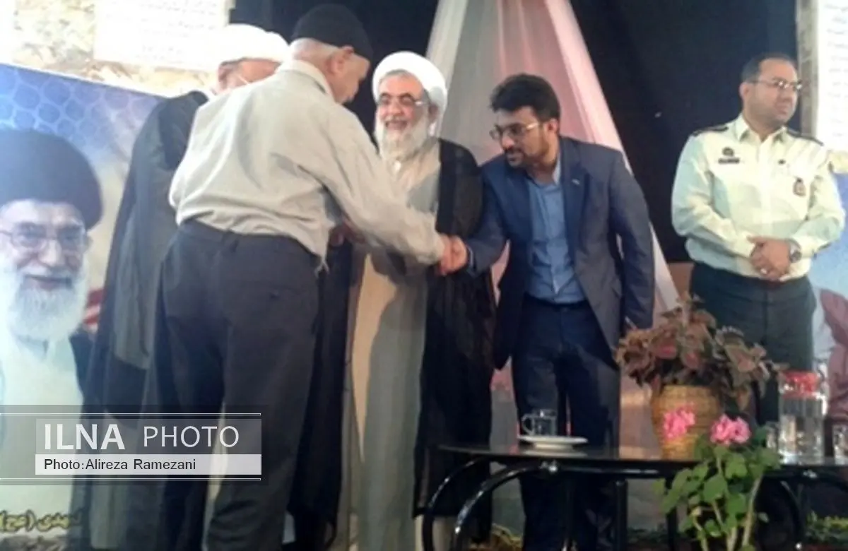 اسلام با فرهنگ غربی می‌جنگد