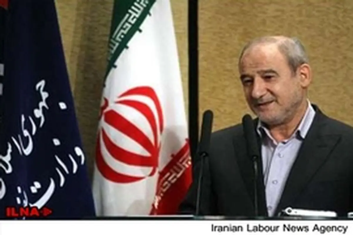 کاهش قیمت نفت امور پژوهشی را تحت الشعاع قرار نمی‌دهد / قرارداد با دانشگاه‌ها در سطح گسترده