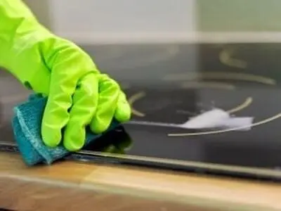 تمیز کردن اجاق گاز شیشه ای با مواد طبیعی و سالم