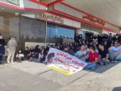  مشکلات پرستاران از سال گذشته مطرح شده و این موضوع درد مشترک ملی است