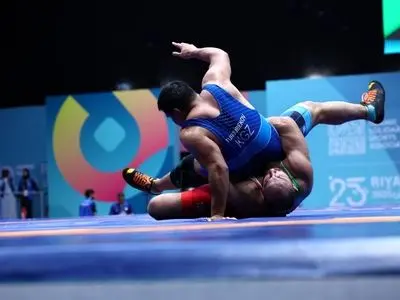 طلای سنگین وزن به زارع رسید