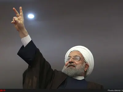 تا ۱۴۰۰ با روحانی/ دوباره ایران، دوباره امید
