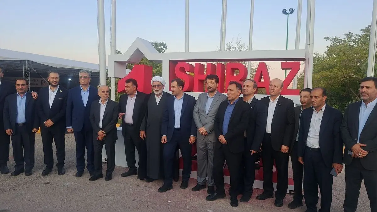 توقيع 50 عقدًا تجاريا بين شركات محلية واجنبية في معرض "شيراز إكسبو 2025"