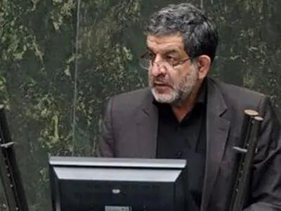 ملت ایران تحریم کالاهای فرانسوی را دنبال کنند