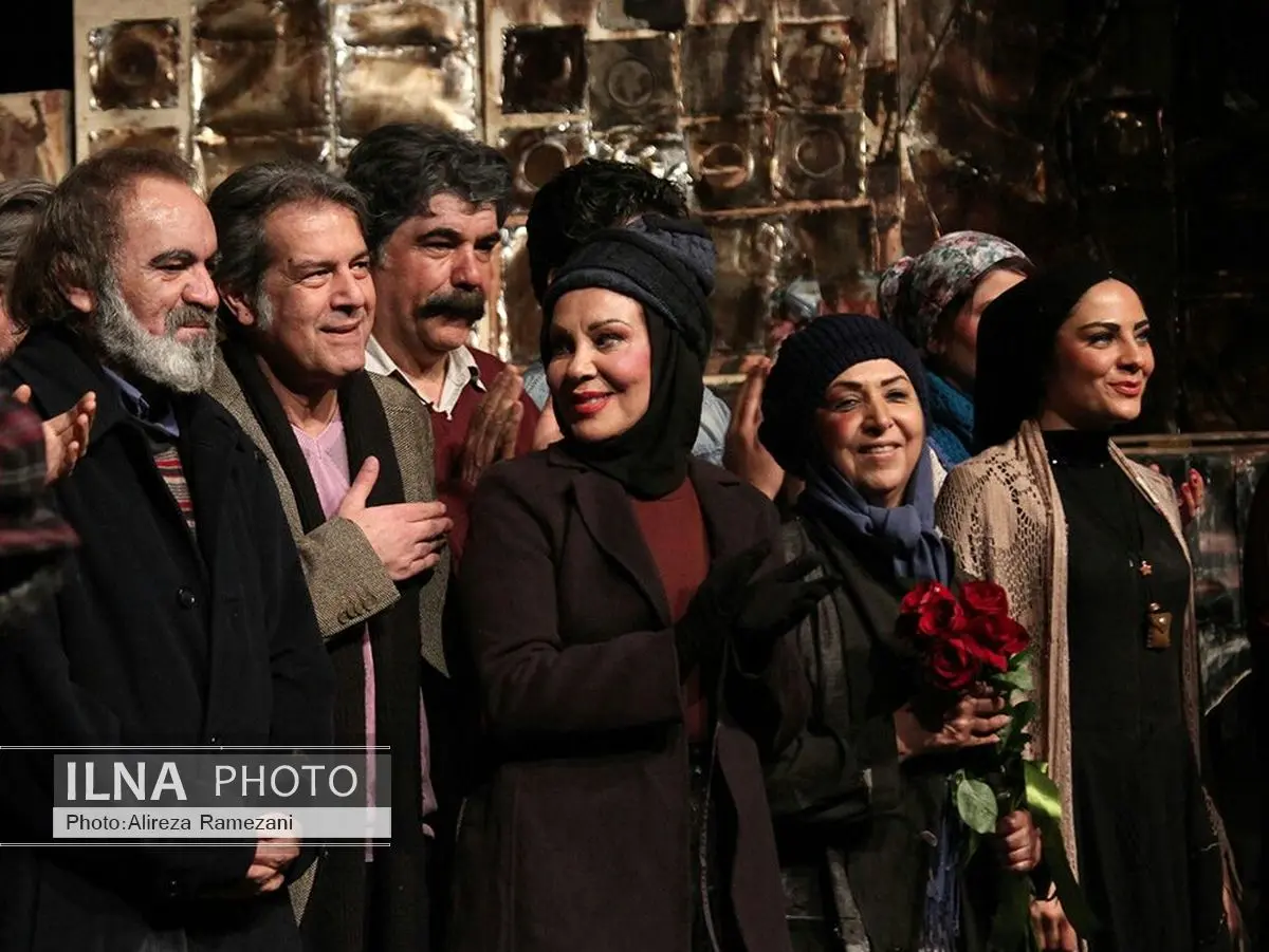 نمایش «در اعماق» به نفع هنرمندان بیمار روی صحنه می‌رود