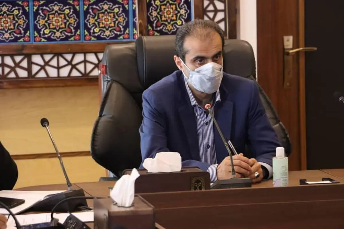  بررسی قرارداد حفظ، نگهداری و توسعه فضای سبز با حضور پیمانکاران/ دستور شهردار به ایجاد زیرساخت و خریداری تجهیزات پروژه فیبر نوری