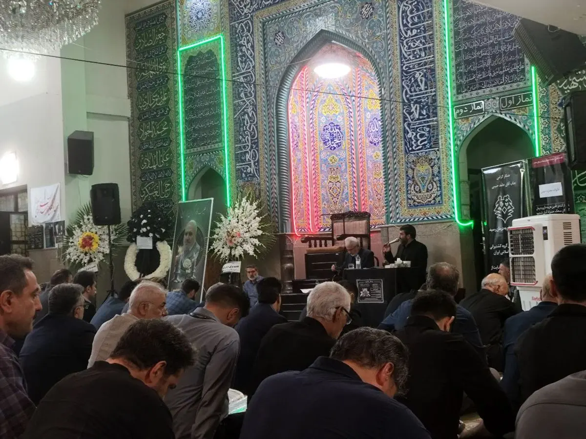برگزاری مراسم ختم حسین حبیبی با حضور فعالان تشکلها