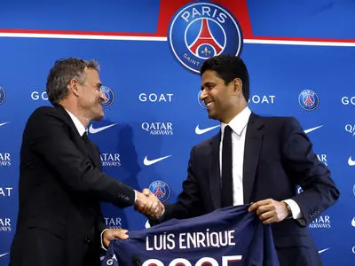 پی‌اس‌جی قرارداد مادام العمر به انریکه پیشنهاد می‌دهد