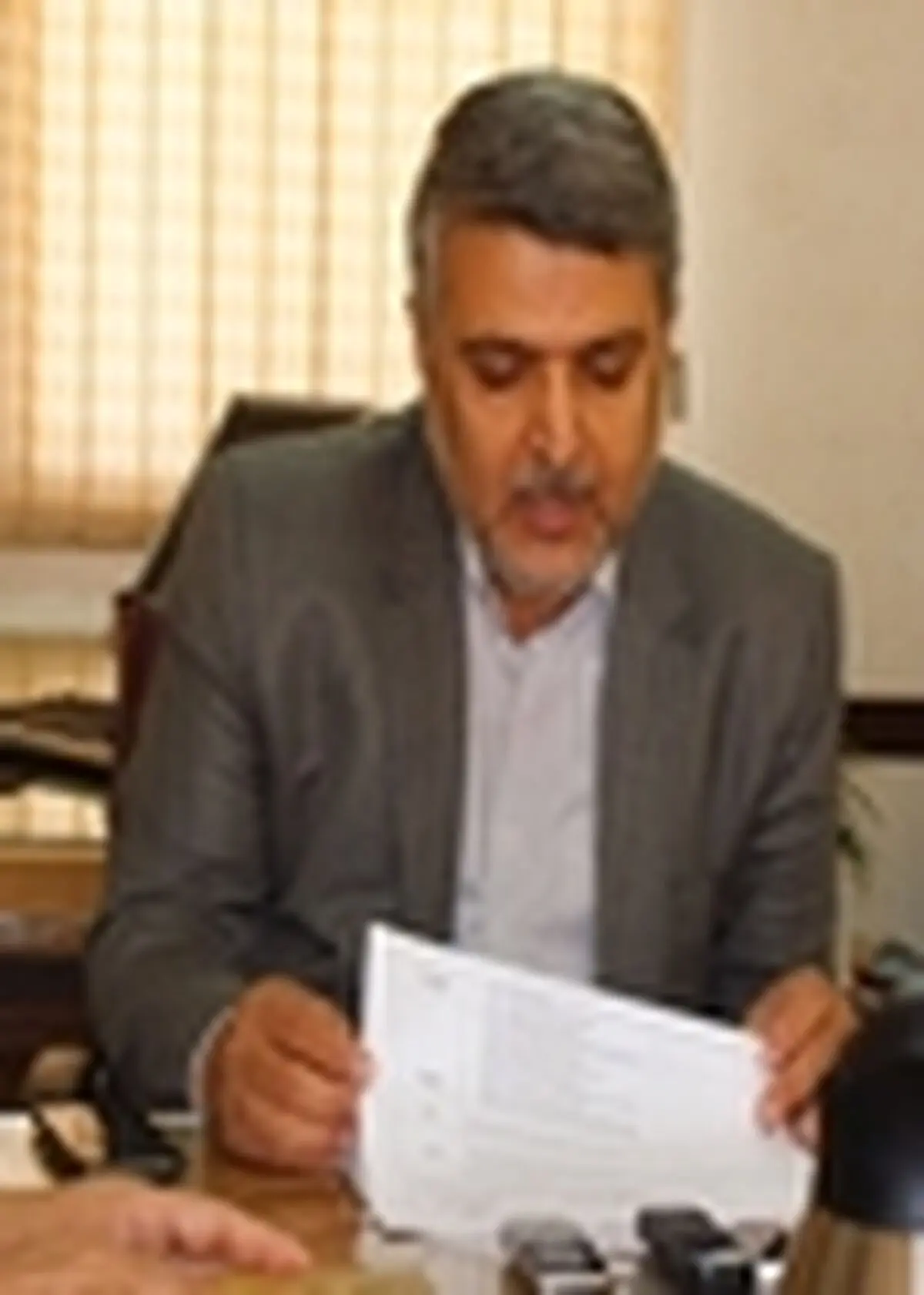 برای تکمیل دانشکده دندانپزشکی، نیار به کمک خیرین داریم