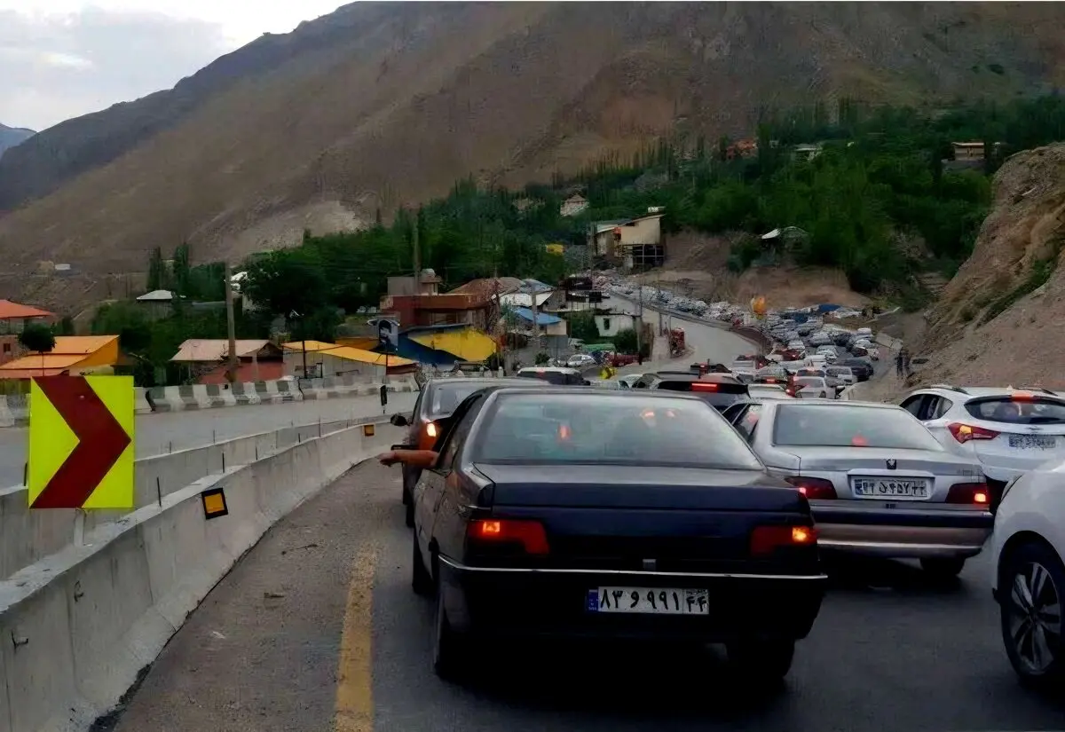 ترافیک پرحجم اما روان در محورهای مازندران / بازگشت عزاداران امام شهید به استان‌های شمالی