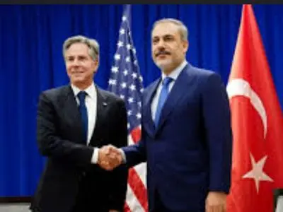 گفت‌وگوی تلفنی وزرای خارجه آمریکا و ترکیه درباره تحولات سوریه