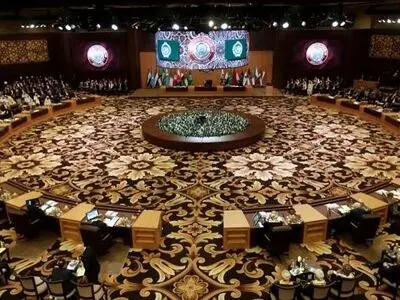 دعوت رسمی از قطر برای شرکت در نشست سران اتحادیه عرب در ریاض