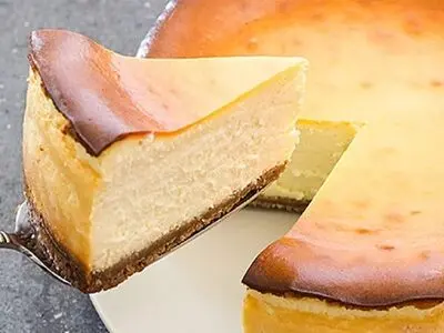 طرز تهیه چیزکیک با پنیر خامه‌ای