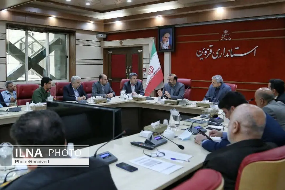 آماده باش دستگاه‌های خدمات رسان قزوین در شرایط بارانی 