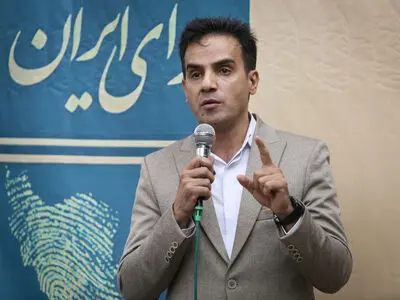 مخالفان ناتوان دولت بر سر کار و موافقان توانا در منزل هستند / شرمنده جوانان شدیم