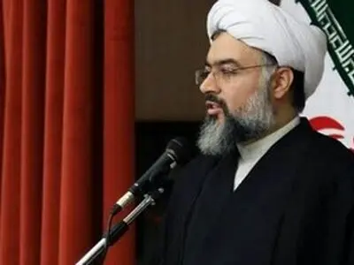 یزید با القای شبهه و ناامیدی در جامعه سپاهی ایجاد کرد تا در مقابل امام حسین بایستند
