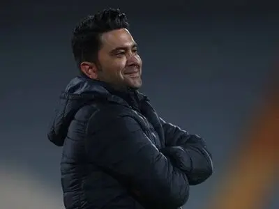 اخباری: این نحوه برگزاری لیگ یک هیچ خروجی ندارد/ هر نوع حاشیه‌ای بخواهید در سطوح پایین‌تر موجود است