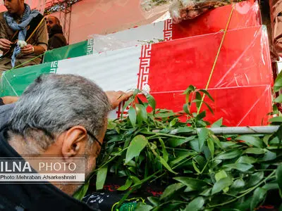 «خادمیاران شهدا»؛ بنیادی برای حفاظت از فرهنگ ایثار و تکریم خانواده شهدا 