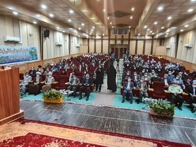 انقلاب اسلامی باعث شد روند توسعه از مرکز- پیرامون به پیرامون- مرکز تغییر یابد