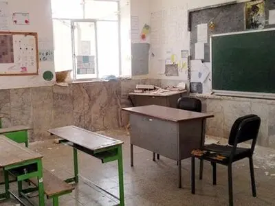 ۱۲۰۰ مدرسه تخریبی و کلنگی در استان وجود دارد