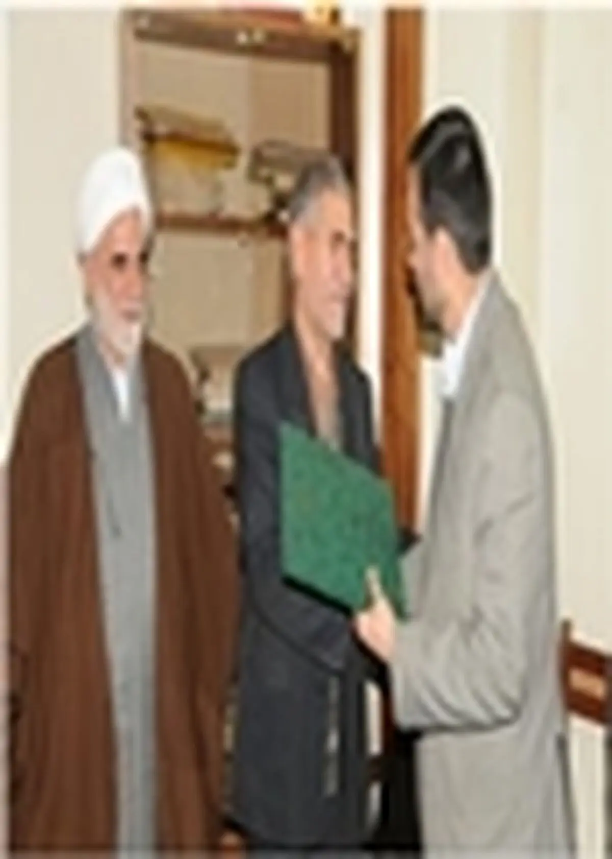جذب نیروی انسانی متعهد و کارآمد هدف اصلی گزینش‌ها باشد