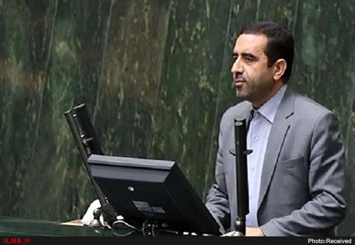 عالی‌ترین مقام آمریکا امروز با فرستاده‌های متعدد در برابر رهبری و ملت ایران ذلیل است