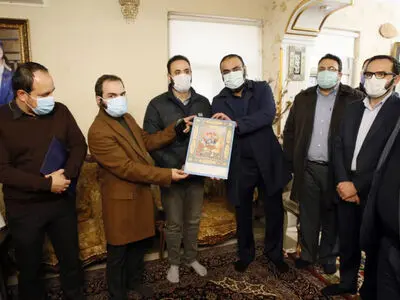 دیدار فرزندان شهدای شاخص انقلاب با خانواده شهید فخری‌زاده