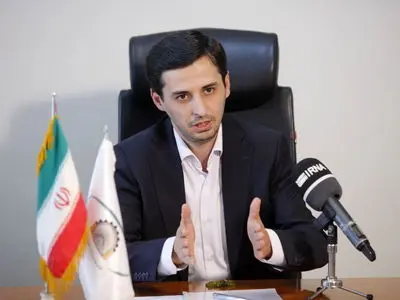 عزل شبانه مدیر یکی از شرکتهای اقماری به علت دریافتی نامتعارف