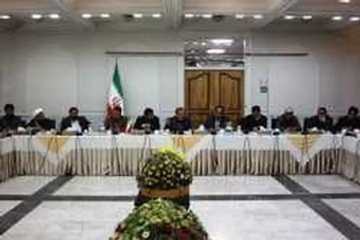 پایداری امنیت با تکیه بر مسائل اقتصادی، فرهنگی و اجتماعی حفظ می‌شود