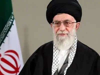 القائد یوافق على سحب مبلغ من صندوق التنمیة الوطنیة لمنکوبی السیول