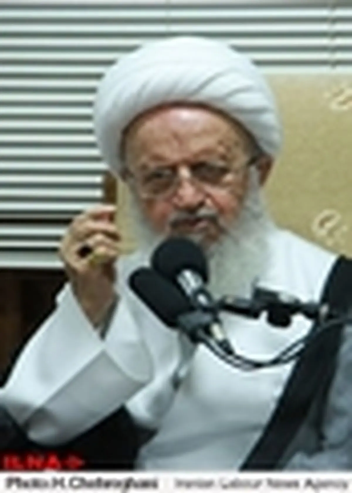 کسانی که نیار به یارانه نقدی ندارند حذف شوند