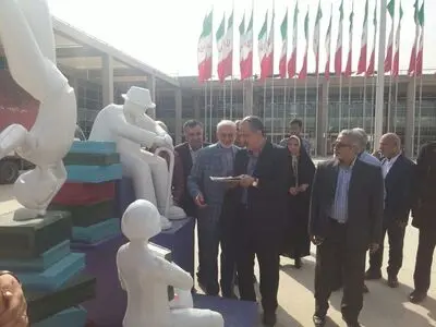 بازدید مسجدجامعی از آماده‌سازی نمایشگاه کتاب