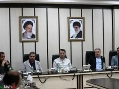 تأکید ستاد بحران کیش بر حفظ پایداری زیرساخت‌ها / مدیریت شرایط بارندگی در جزیره