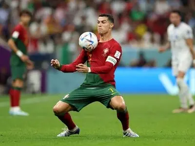 تهدید رونالدو؛ انتخاب کاپیتان پرتغال در راهرو «لوسیل» 