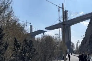 پل B1 در کرج مورد حمله هوایی قرار گرفت