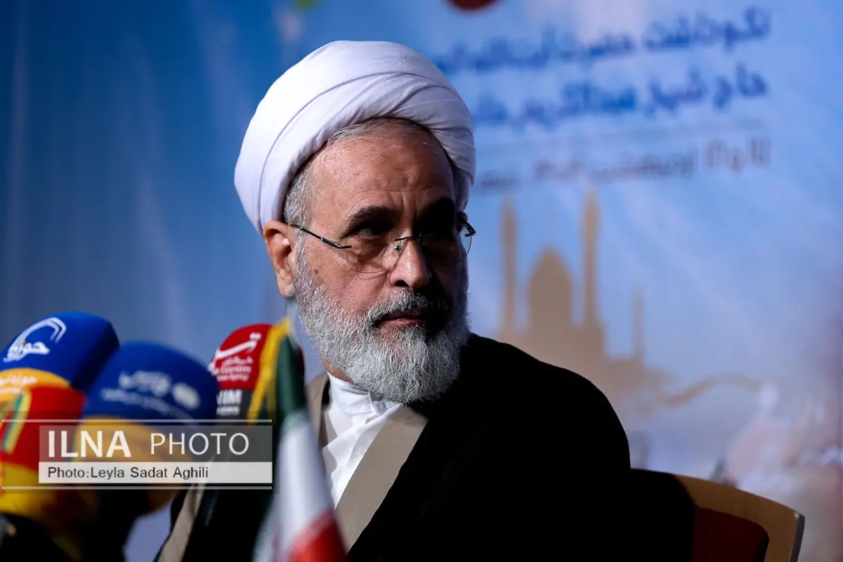 آینده متفاوت و پرچالش است/ حوزه‌ها باید خود را آماده کنند