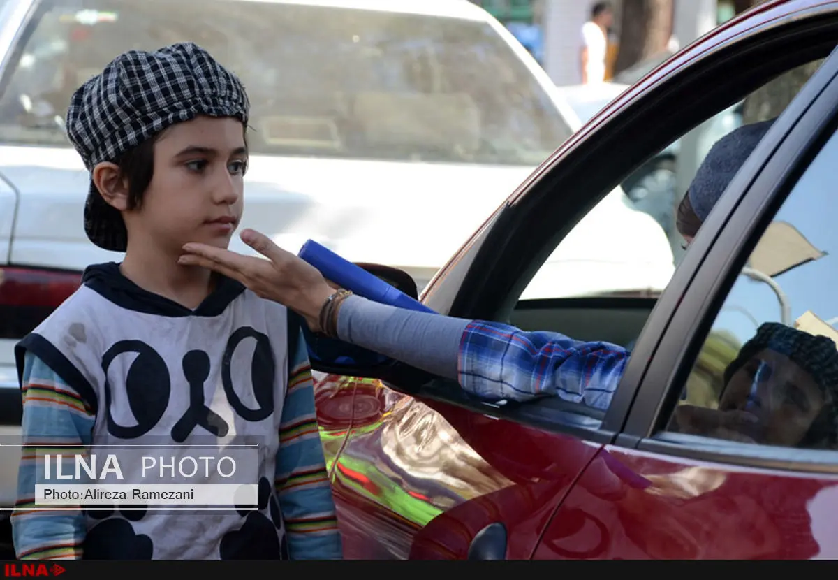 نمایش «باغ بهشت» برای کودکان کار 