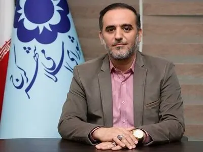جوانان شایسته  و نخبه به عنوان الگو در جامعه معرفی شوند