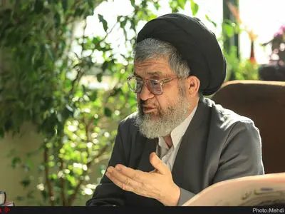 رئیس جدید مجمع تشخیص باید مصلحت‌شناس باشد/ مجمع فقط می‌تواند گزینه ریاست را به رهبری پیشنهاد بدهد