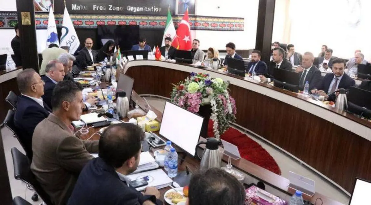 تأکید ایران و ترکیه بر تسهیل ترانزیت و تجارت در مرز بازرگان و گوربولاک