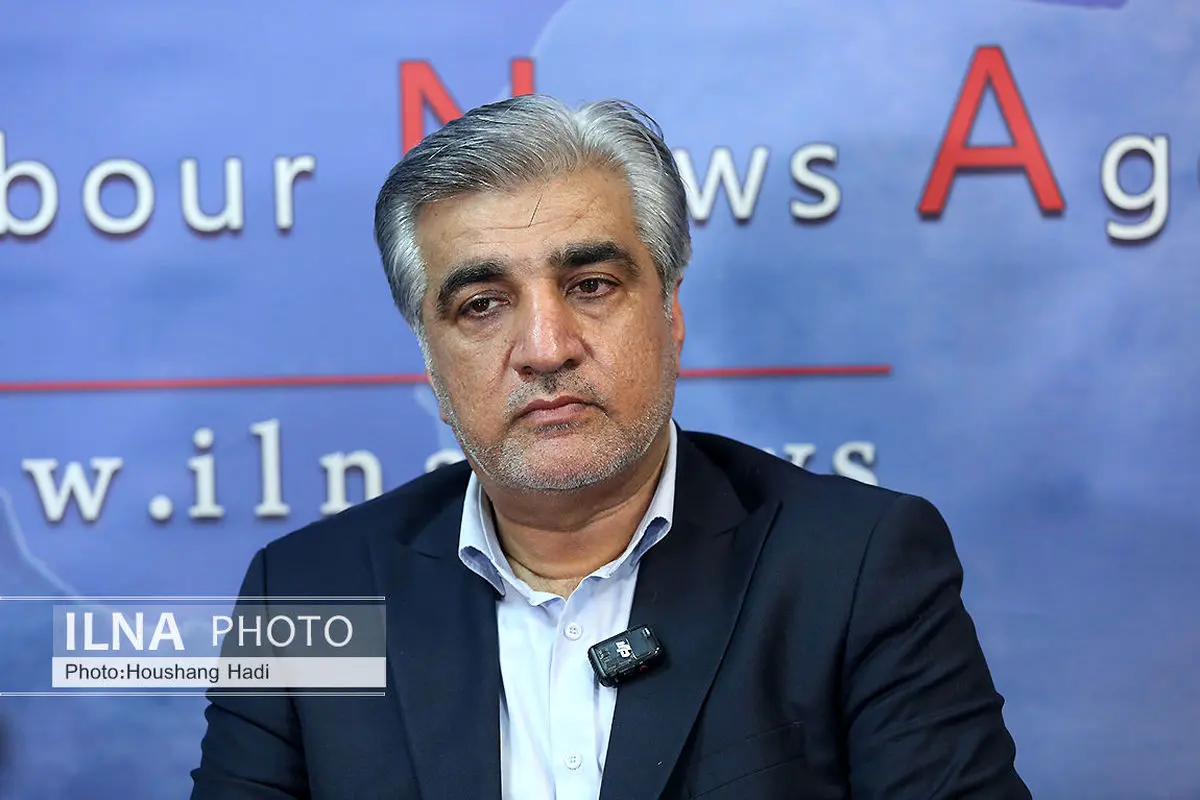 فرمول محاسبه مستمری تغییر می‌کند/ با کسری ماهانه ۱۷ هزار میلیارد تومانی مواجهیم/ هنوز زمان پرداخت معوقات بازنشستگان مشخص نیست