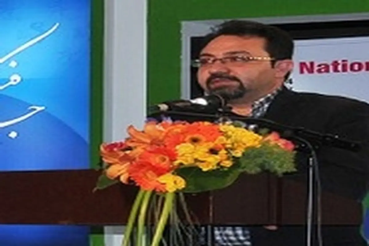 جوانان امروز جامعه ی هدف تهاجمات فرهنگی اند
