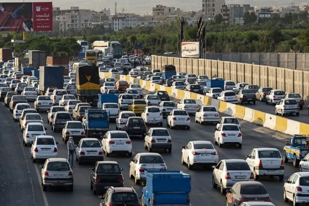 وضعیت ترافیک معابر و بزرگراه‌های تهران