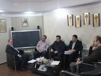 جلسه مسئولین فدراسیون فوتبال با هدایتی